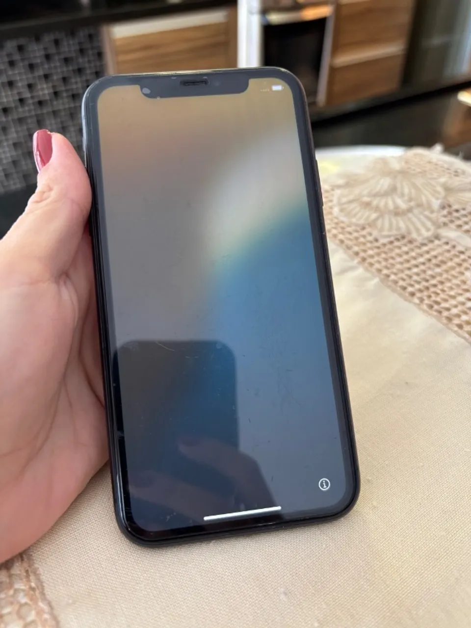 Iphone 11, 128G, em perfeito estado, com cabo carregador ORIGINAL na caixa