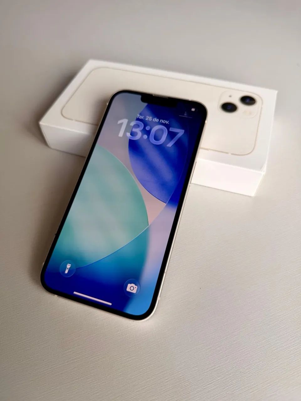 iPhone 13 ホワイト 128 GB バッテリー100% IPHONE 13 - 128GB COM BATERIA 100% - Celulares e Smartphones