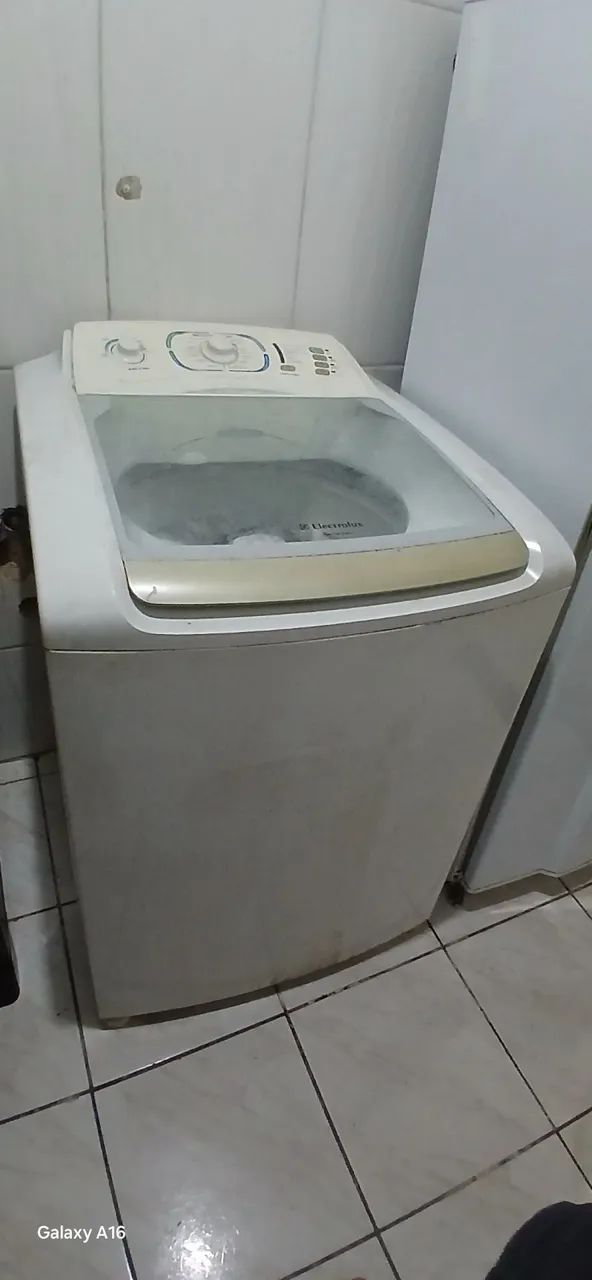 Máquina de lavar roupas - Foto 2