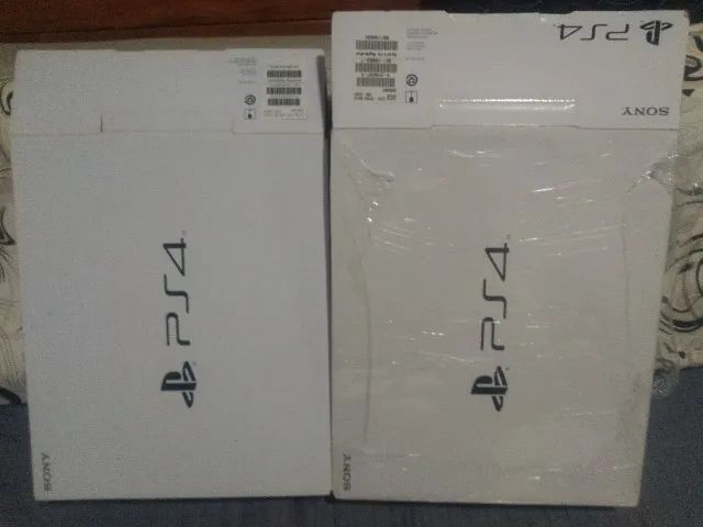 Caixa Playstation 4