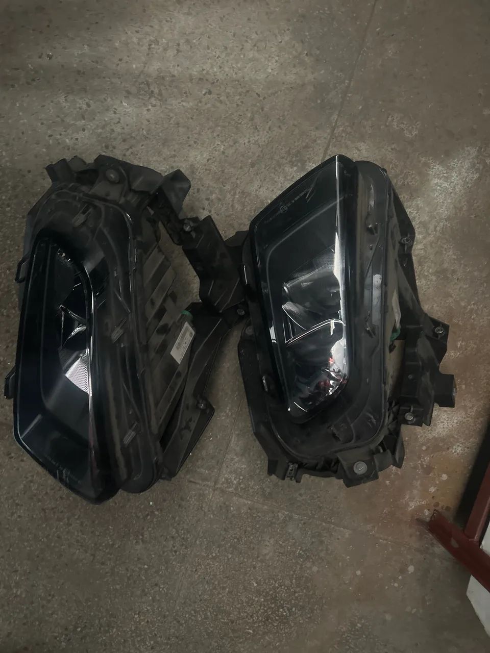 Par de farol de Fiat toro 21 - Foto 2