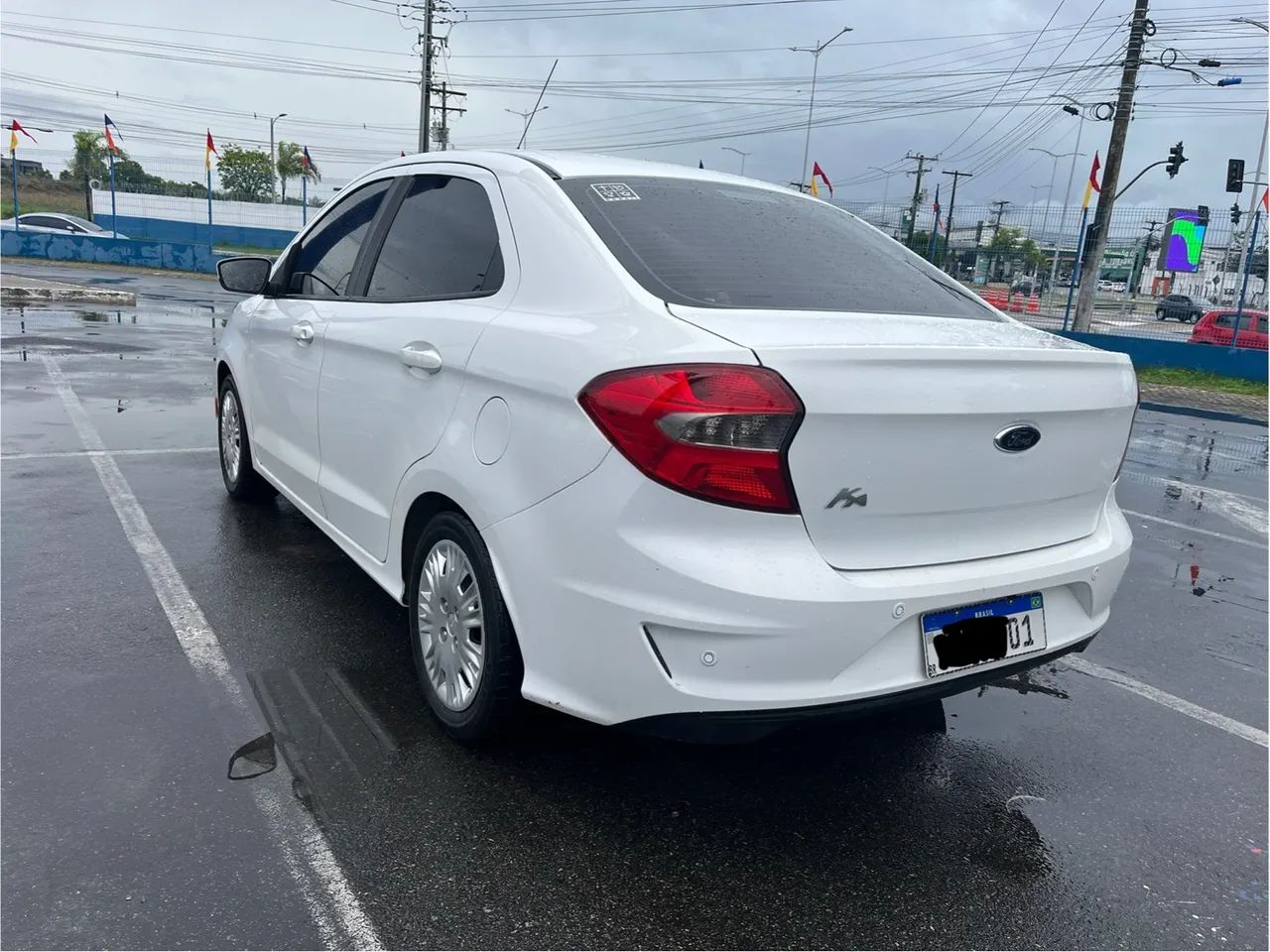 FORD KA SEDAN 1.5 MANUAL COM GNV - Foto 2