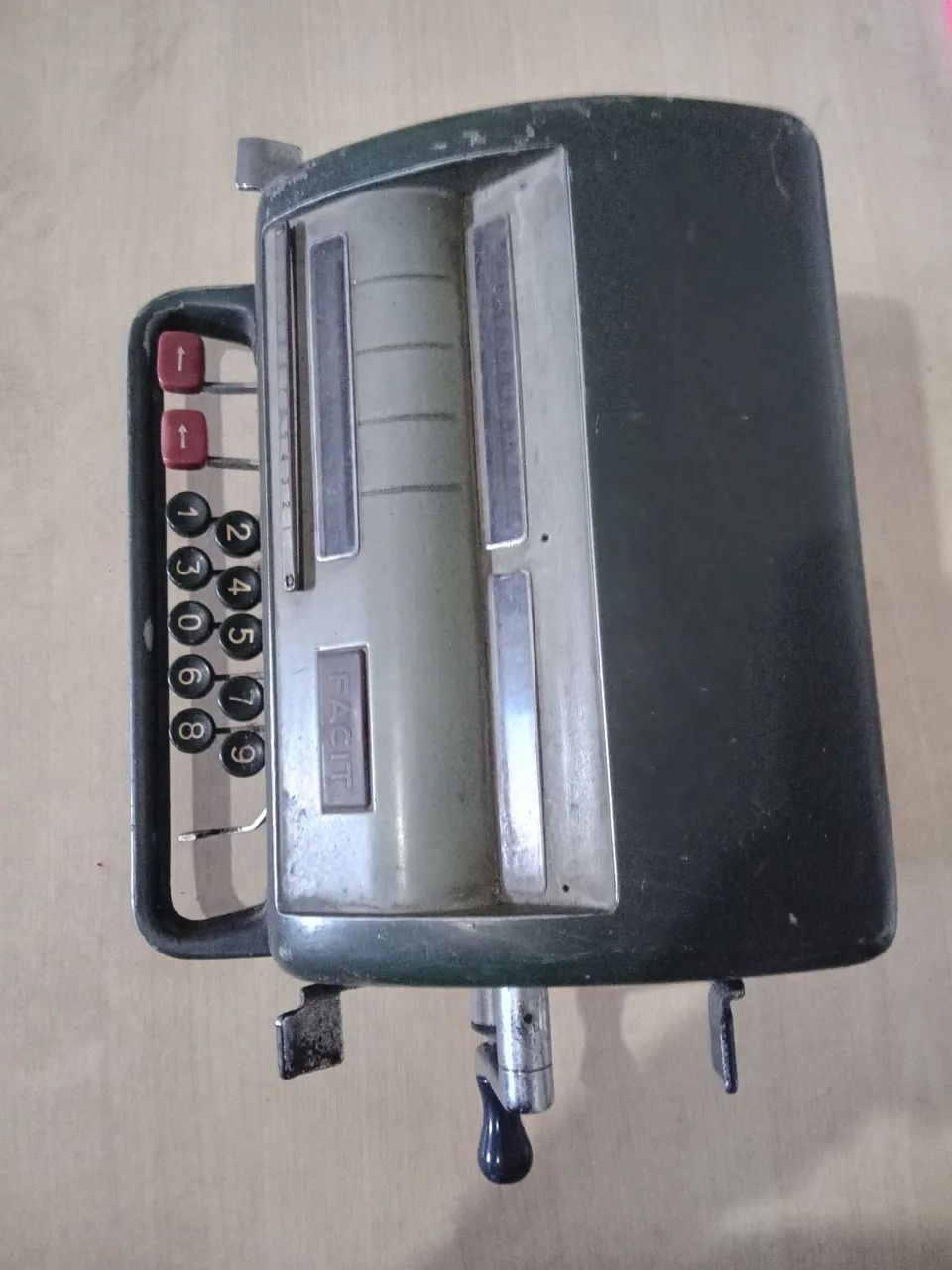 Máquina de calcular Facit, antiga. - Foto 6