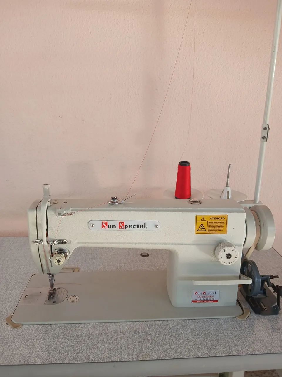 Máquina reta Sun special 