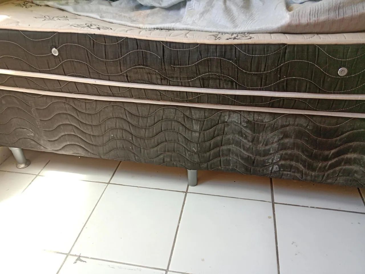 Cama + Colchão 600 reais  - Foto 2
