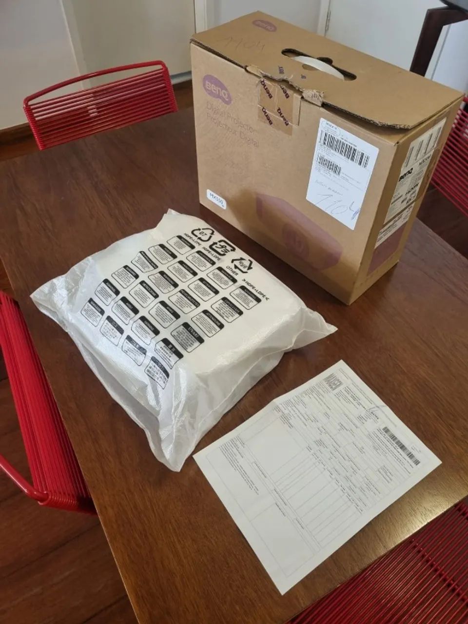 Projetor BenQ MX550 DLP/XGA/VGA 3600 Lumens BIVOLT- Branco - Foto 4