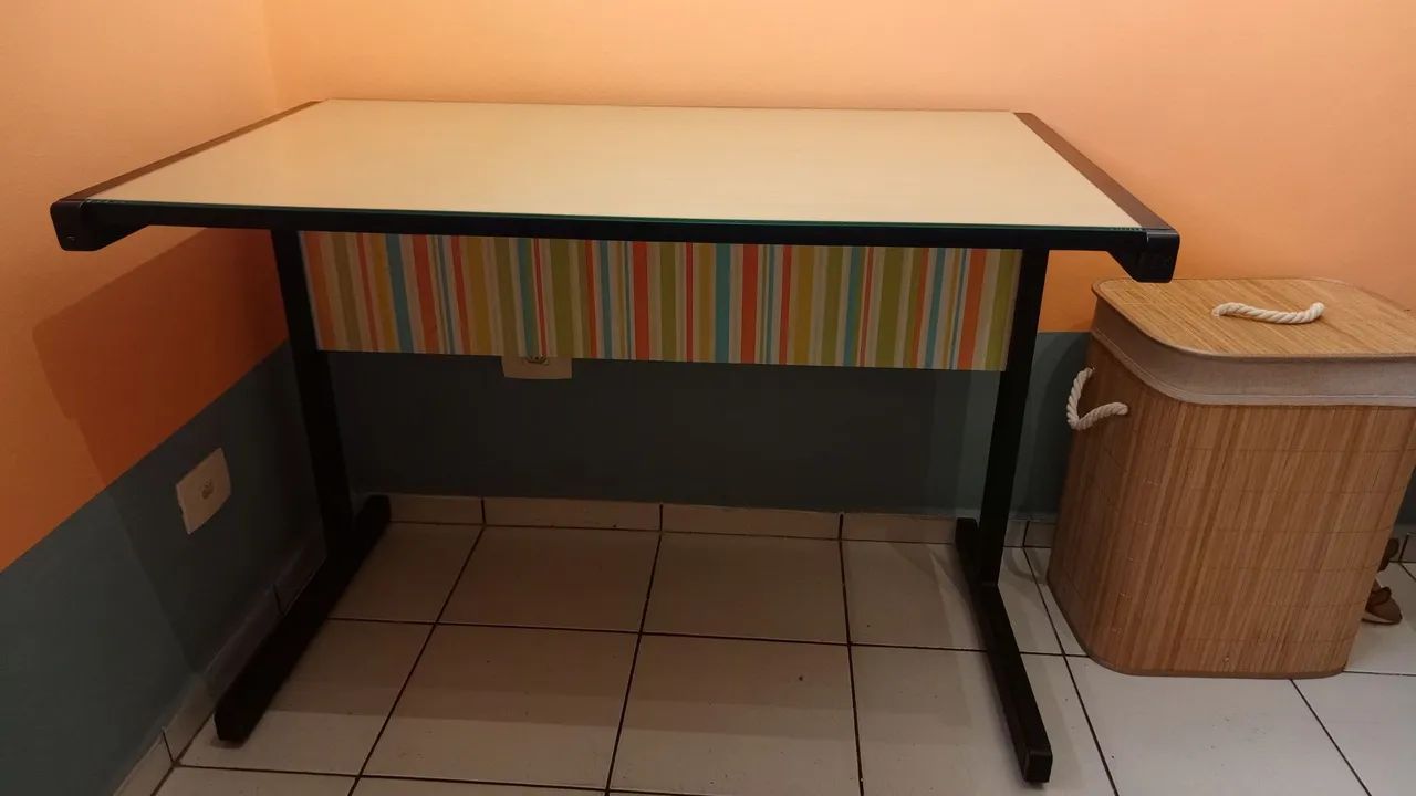 Mesa escritório / estudos - Foto 4