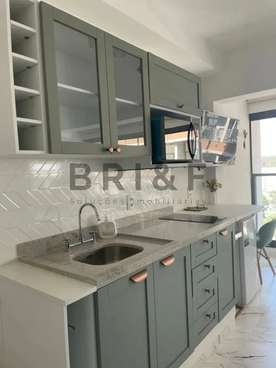 STUDIO LINDO MOBILIADO PARA LOCAÇÃO NOVISSIMO PRÓXIMO AO SHOPPING MORUMBI E METRÔ BROOKLIN