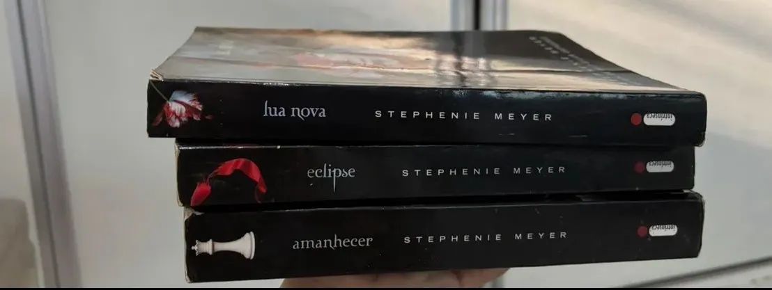 Livros Crepúsculo  - Foto 2