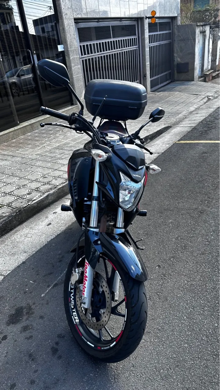 Vendo CB Twister 250F 2017