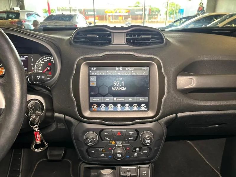 Jeep Renegade Longitude 1.8 4X2 Flex 16V Aut. 2020 - Foto 13