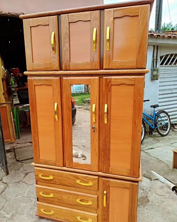 Guarda - roupa madeira maciça com espelho - novo - Foto 2
