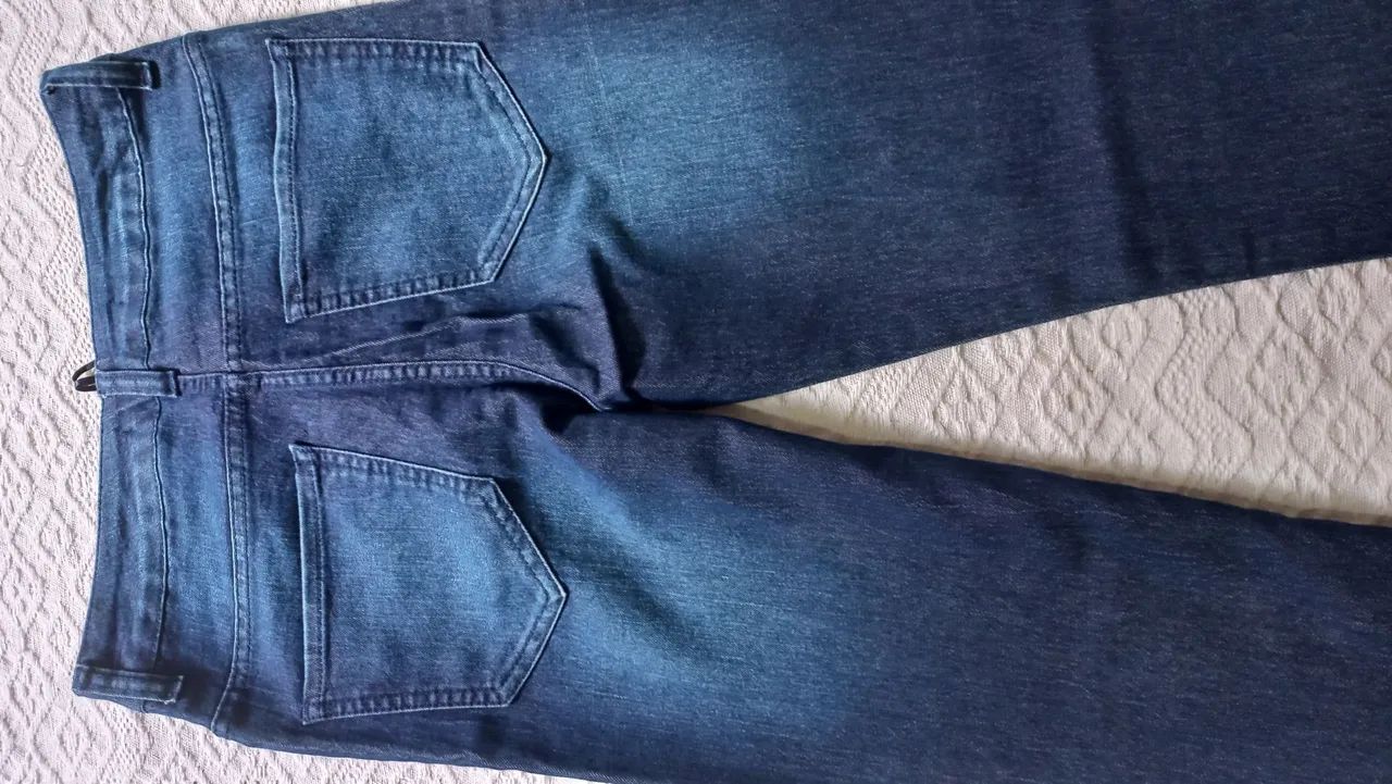 2 calças jeans tam 40 feminina  - Foto 2