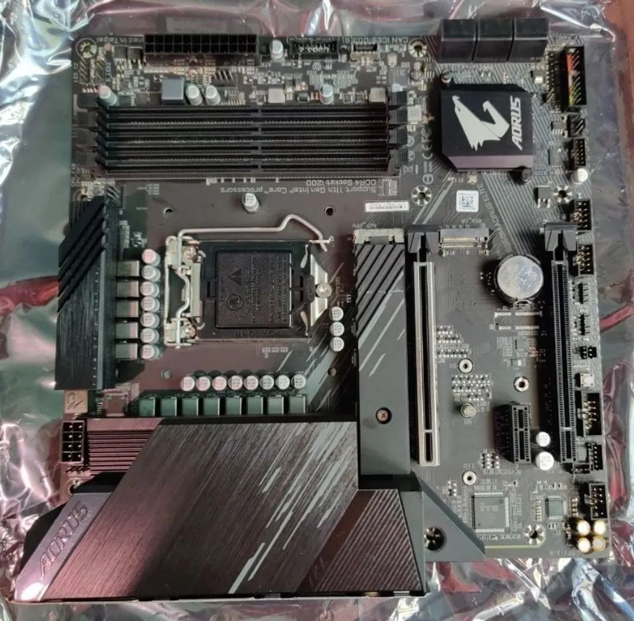 Placa-Mãe Gigabyte B560M Aorus Elite