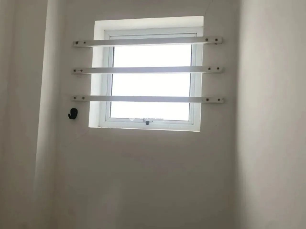 Sala comercial de 50m². Locação Anual. Localizada no coração de Balneário Camboriú - Foto 2