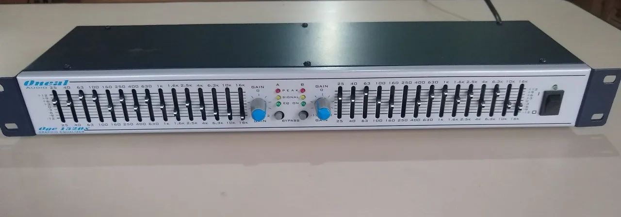 Equalizador Gráfico 15 Bandas Oneal Eqe 1520s