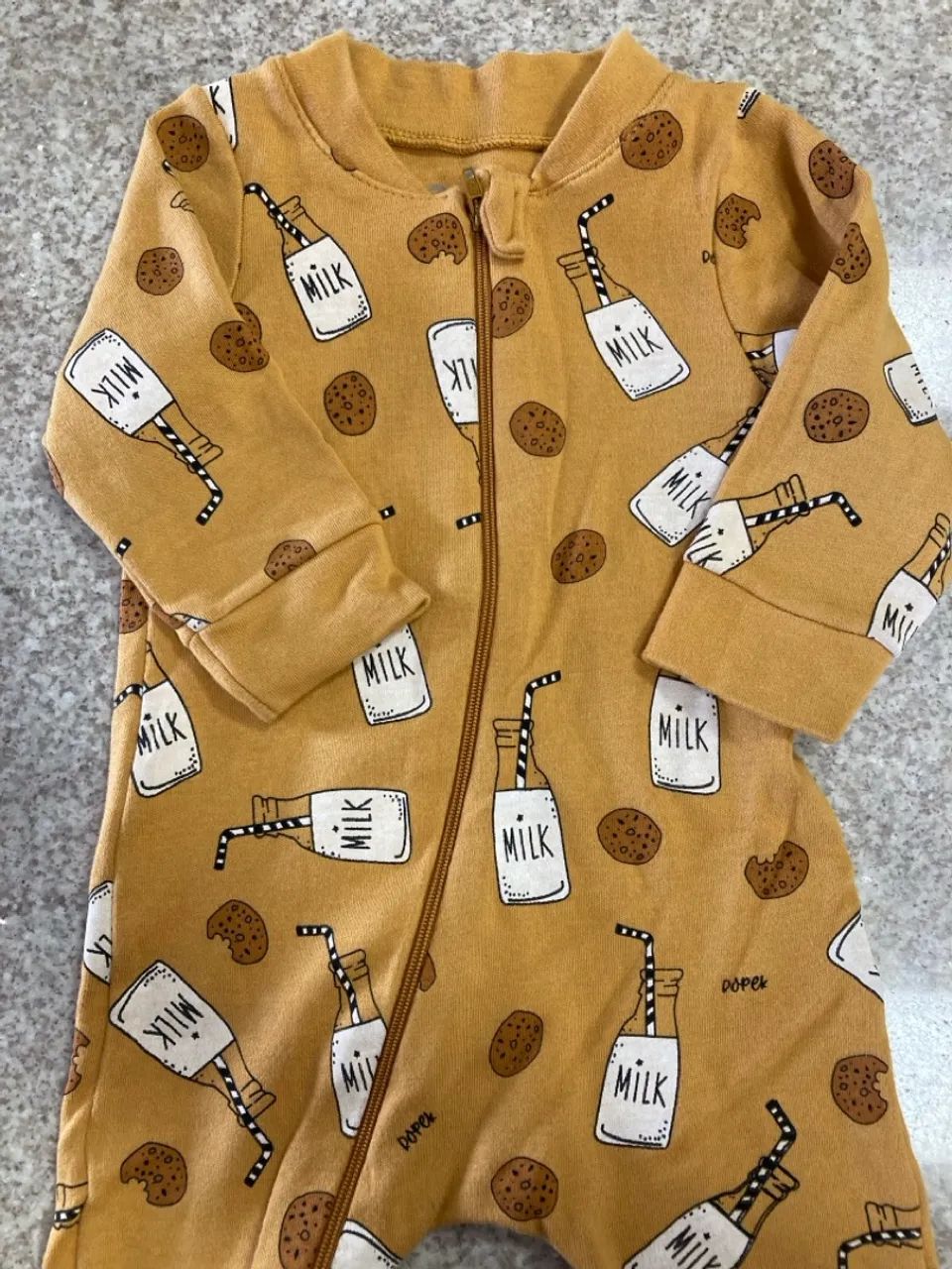 Macacão Infantil Estampado de Leite e Cookies - Foto 3