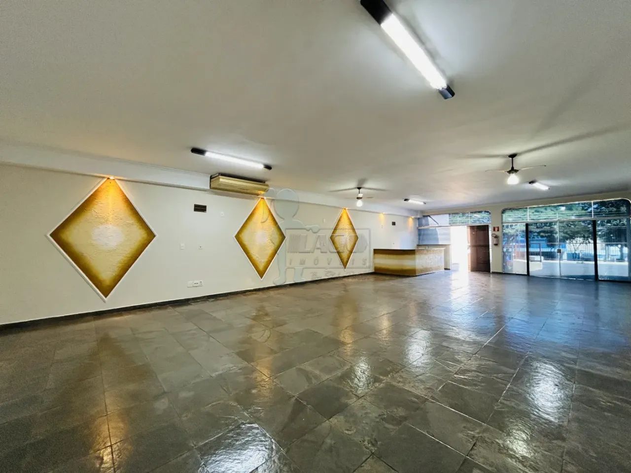 Galpão comercial de 200m² com estacionamento frontal para locação - Jardim Sumaré - Foto 4