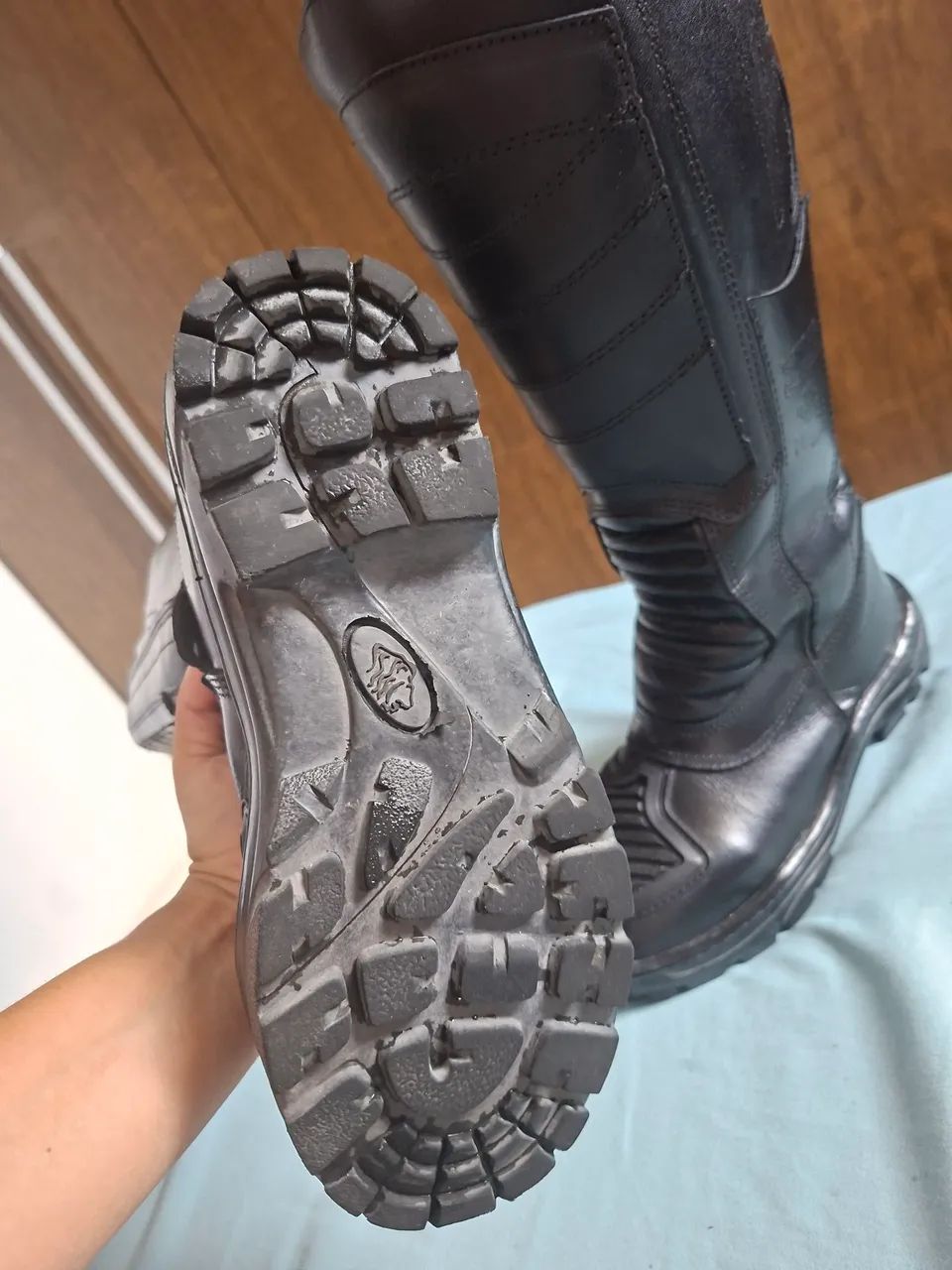 Vendo Bota de Bombeiro Civil Brigadista número 35 - Foto 4