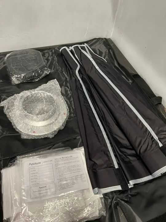 Conjunto Softbox Aputure Light Dome 85 Cm Com Grade Honeycom (1 ano de garantia e NF) - Foto 2