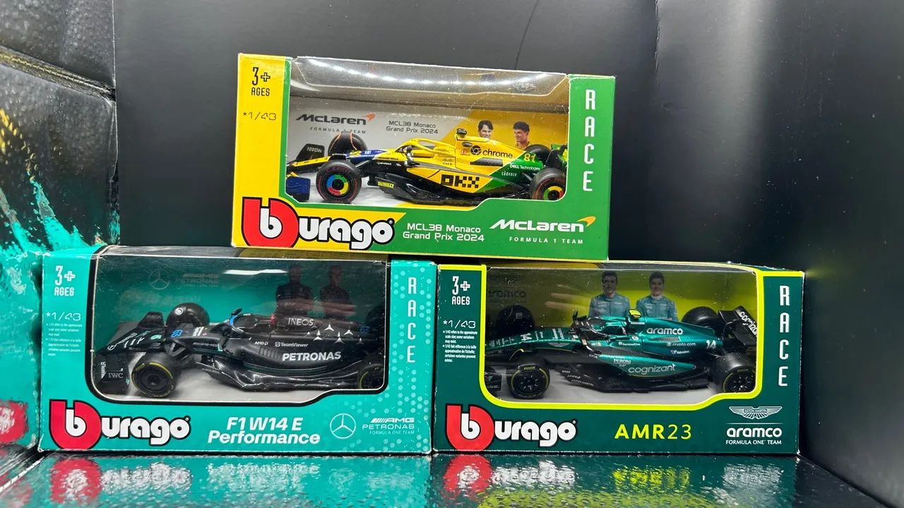 Kit 3 Miniaturas de Fórmula 1 - Coleção Bburago