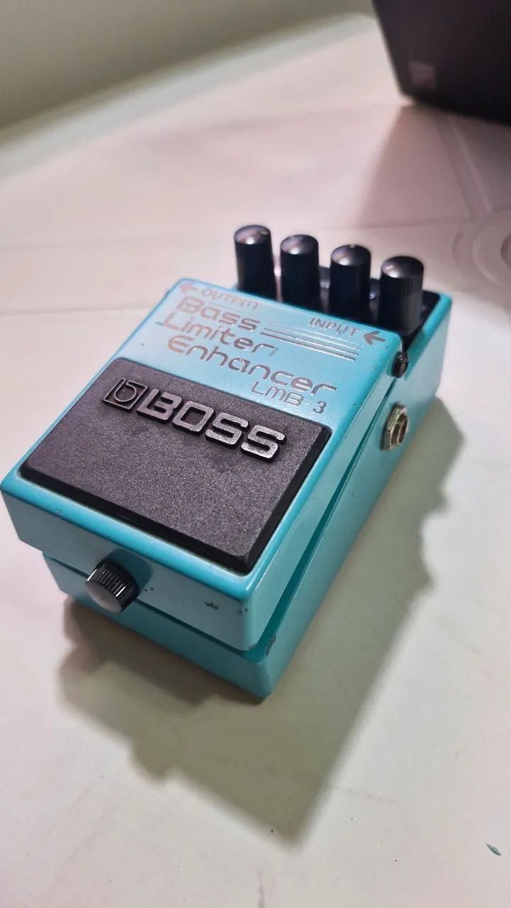 BOSS LMB-3 - Pedal Bass Limiter Enhancer - Instrumentos musicais