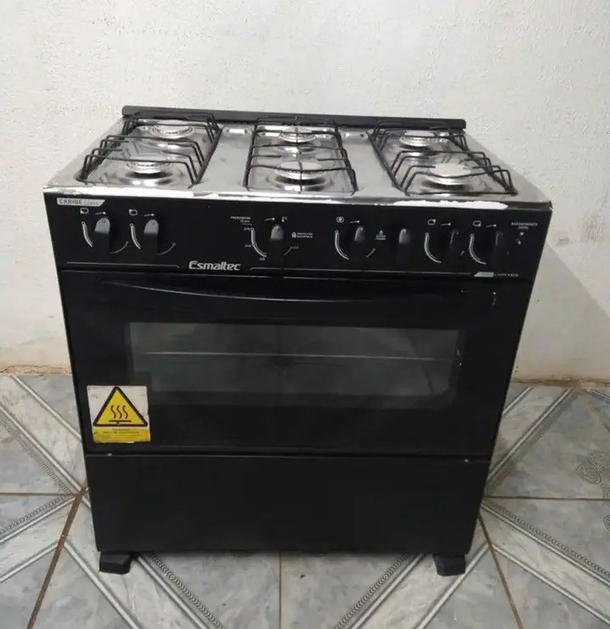 VENDO FOGÃO DE 6 BOCAS 