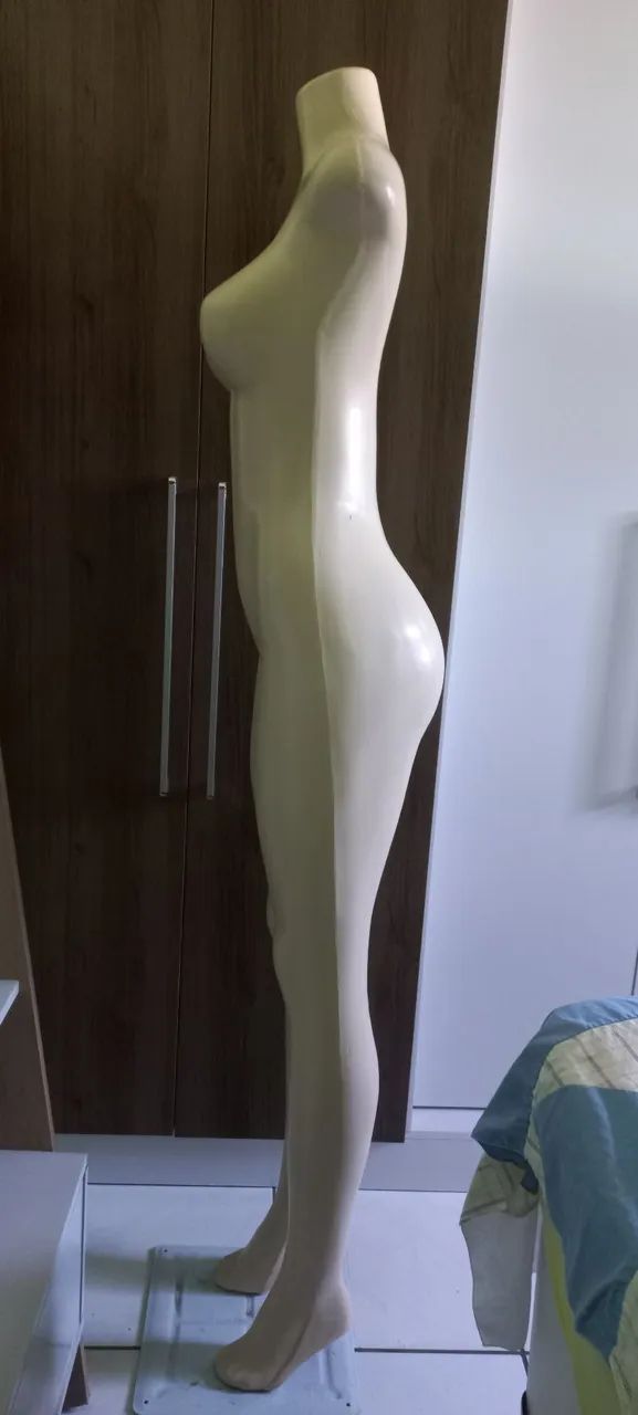 Manequim Feminino Para Lojas e Vitrines - Foto 3