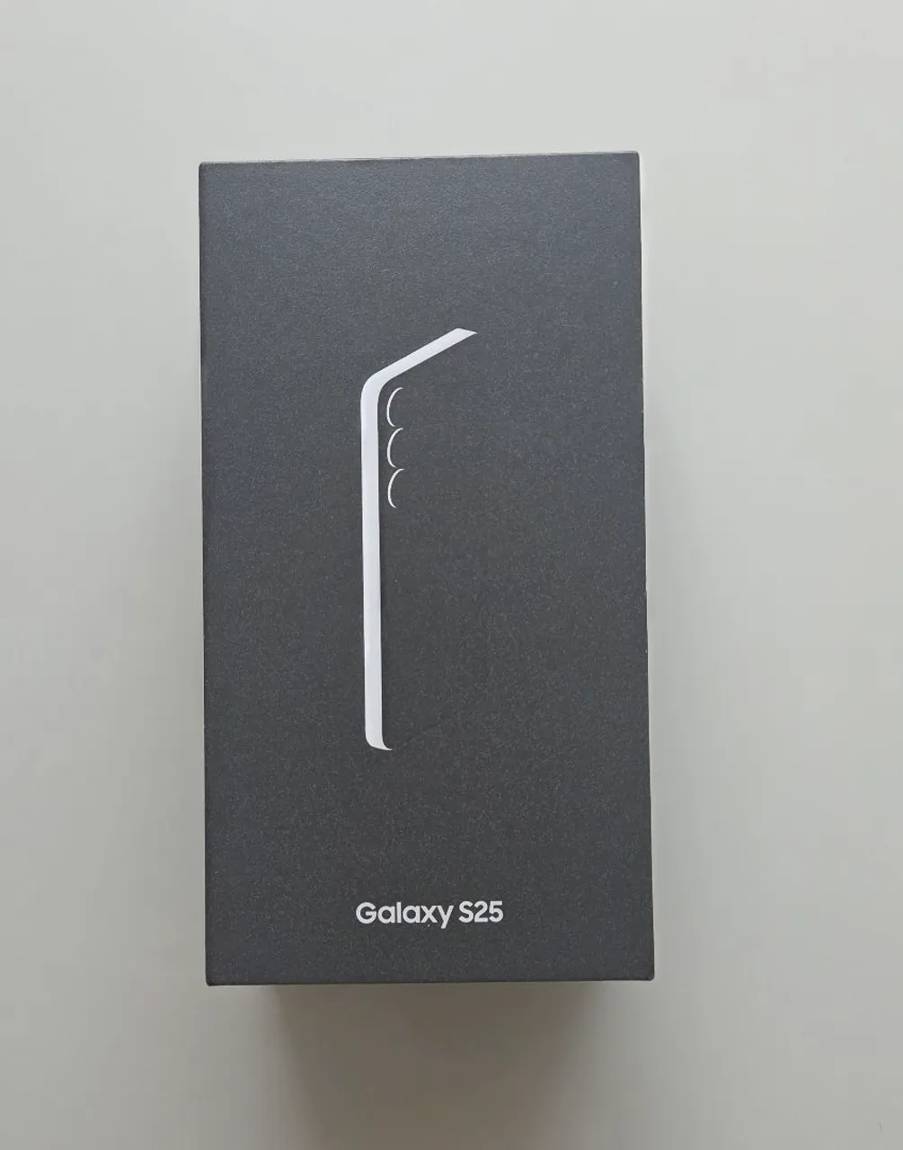 SAMSUNG S25, 512GB. Novo, lacrado
