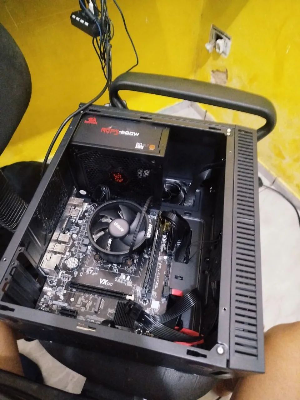  Kit Placa mãe mais processador e gabinete  - Foto 3