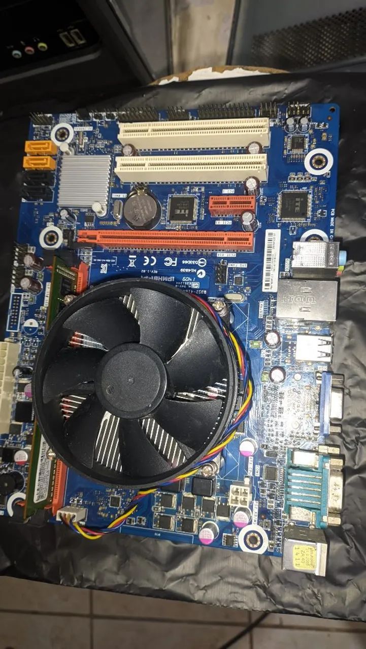 KIT 1150 4gb ram placa mãe 1150 - Foto 2