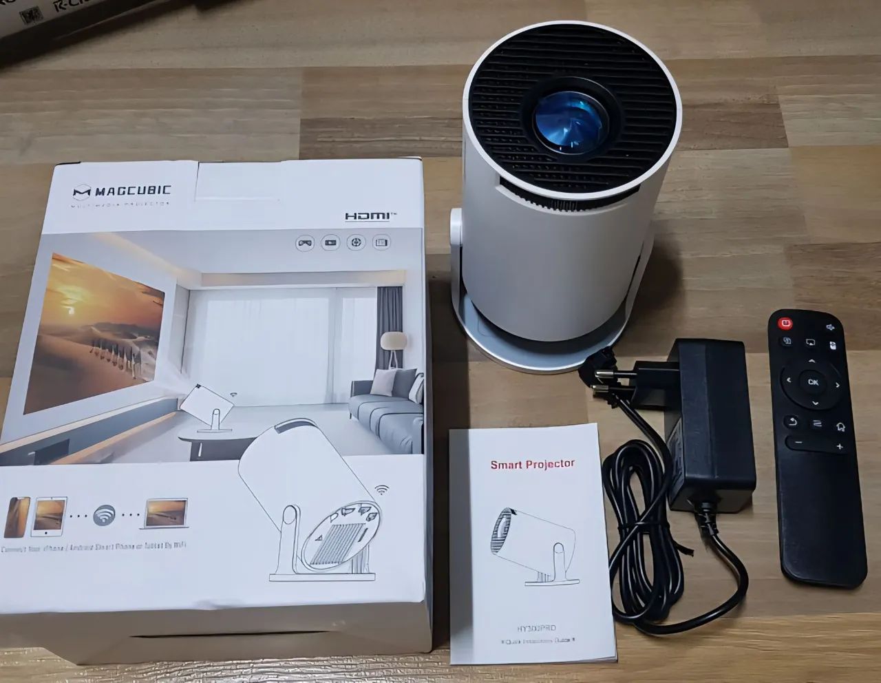 HY300 PRO Magcubic - Lacrado!  - Foto 2