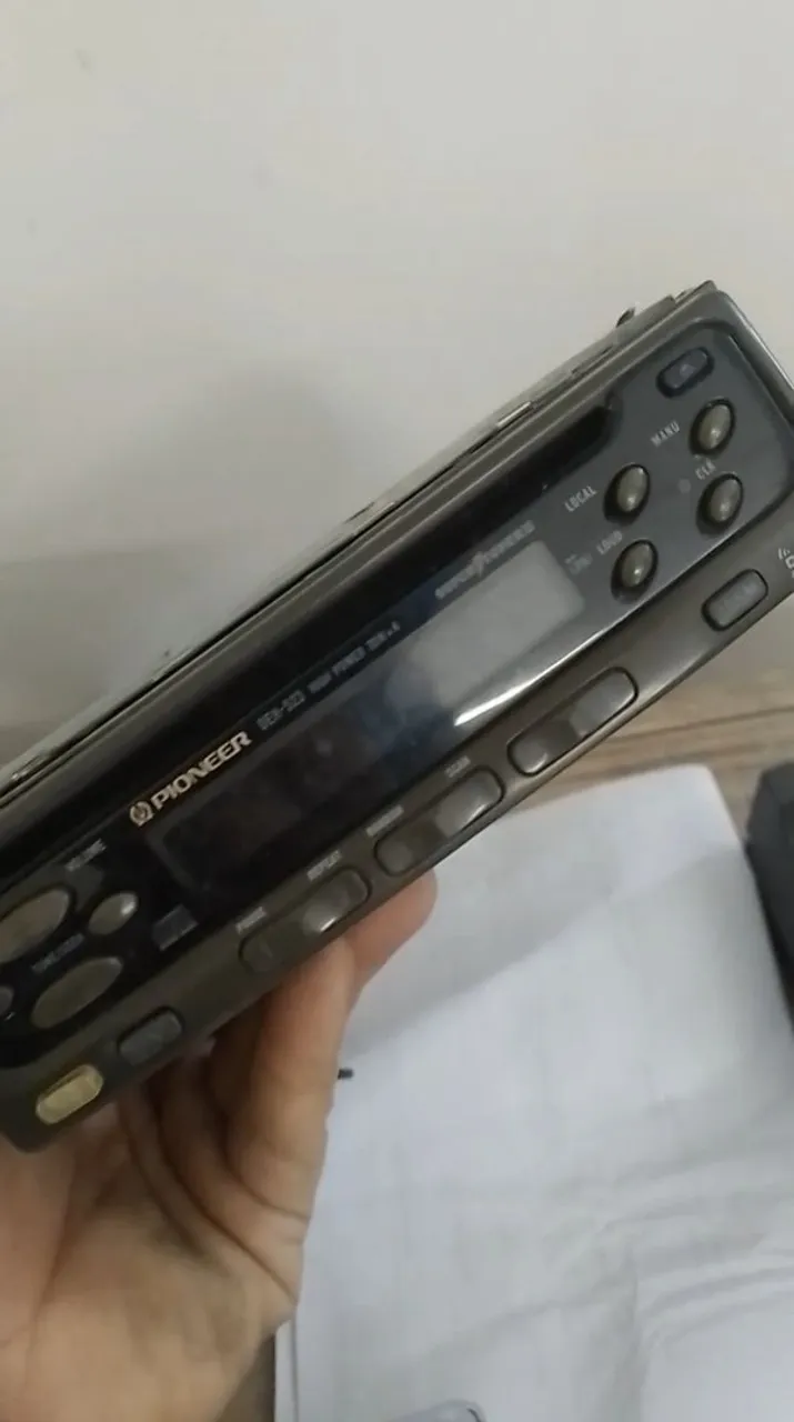 Pioneer DEH-523