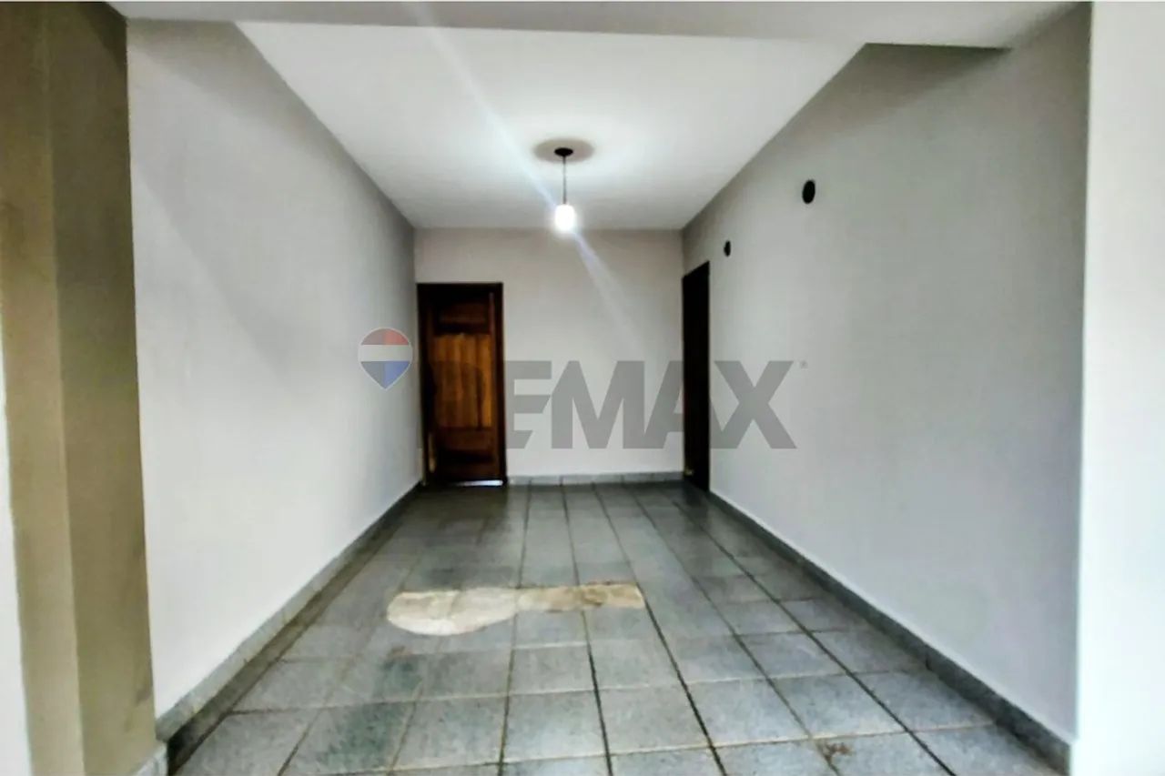 Casa à Venda, com 3 quartos, sendo 1 suíte, em Bairro Tradicional e Tranquilo de São Pedro - Foto 4