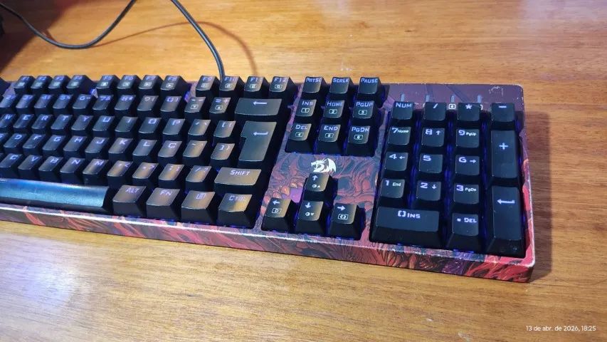 TECLADO MECÂNICO REDRAGON INFERNAL VISERION - Foto 3