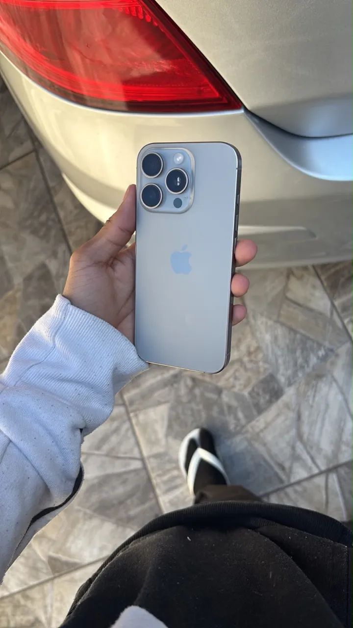 iPhone 16 pro - Foto 3