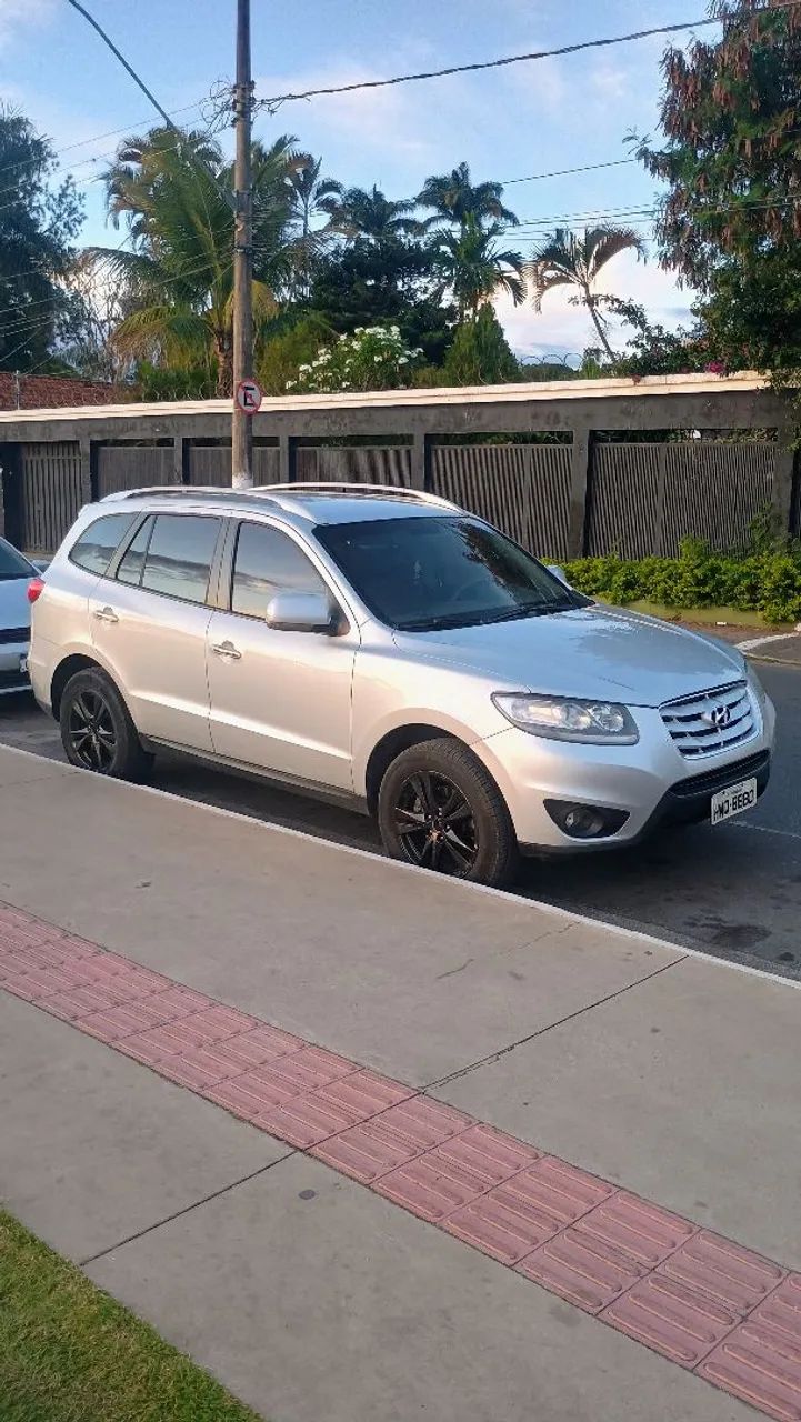 Hyundai Santa 2011