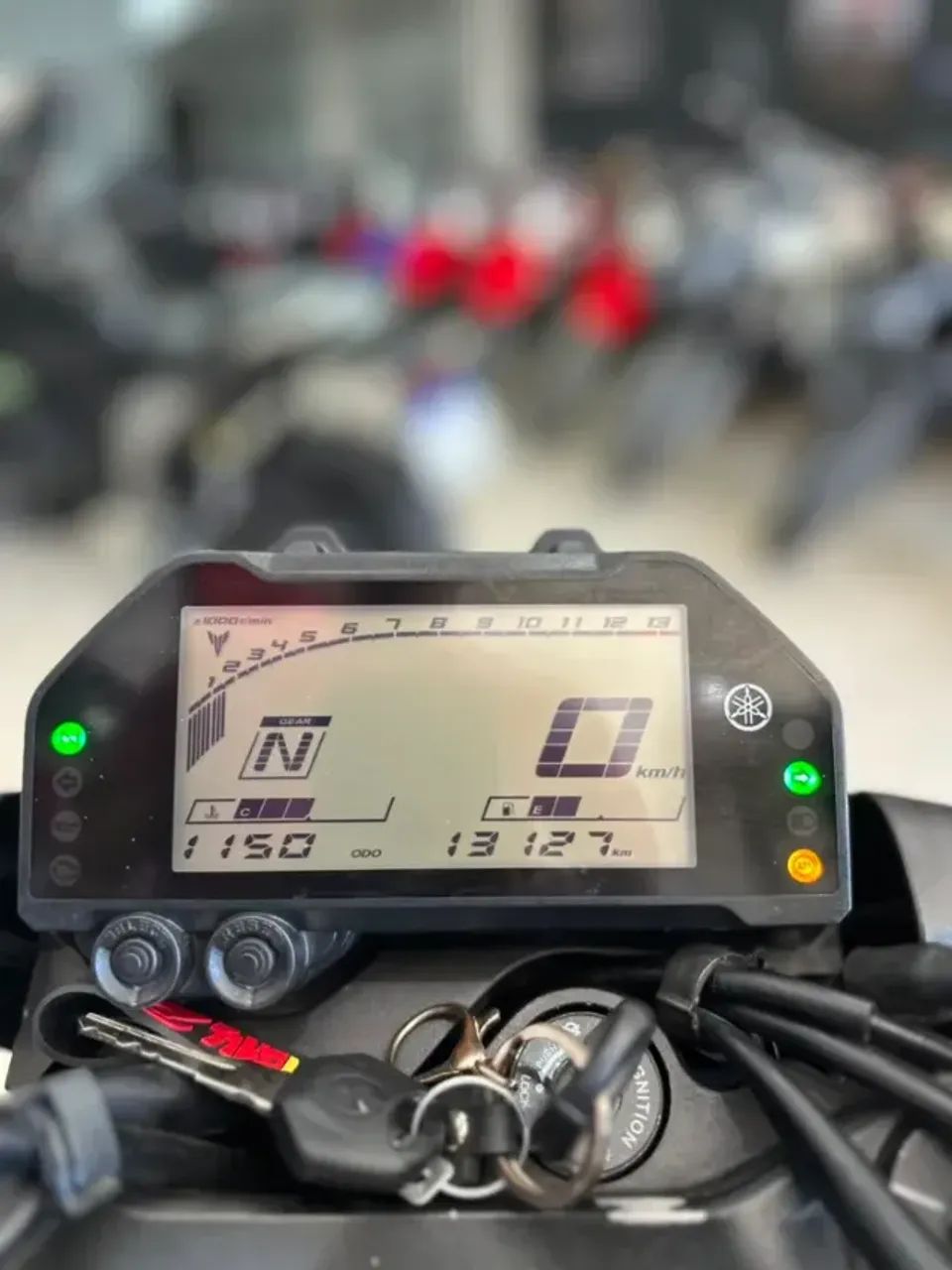 YAMAHA MT 03 - ANO 2025 - Foto 2
