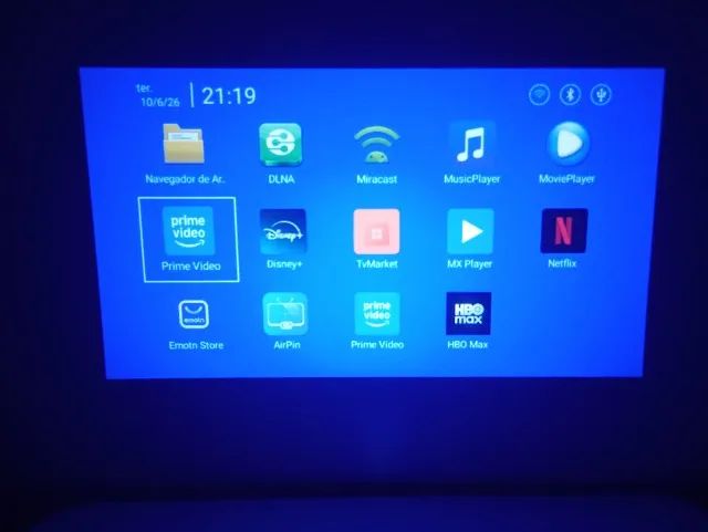Projetor Hy320 1080p Android Wifi6/bluetooth - Foto 4