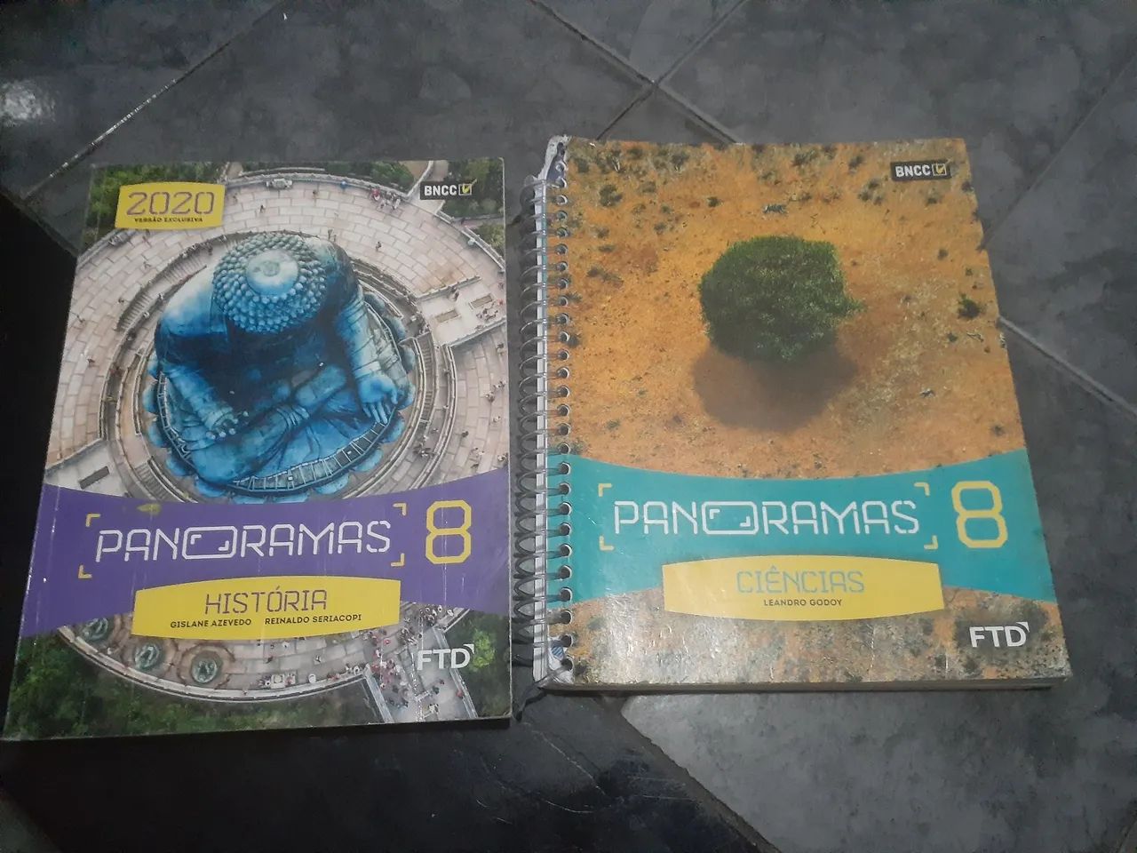 Livros didaticos - Foto 2
