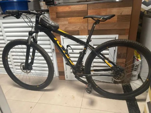 Bicicleta Caloi Aro 29 - Excelente estado