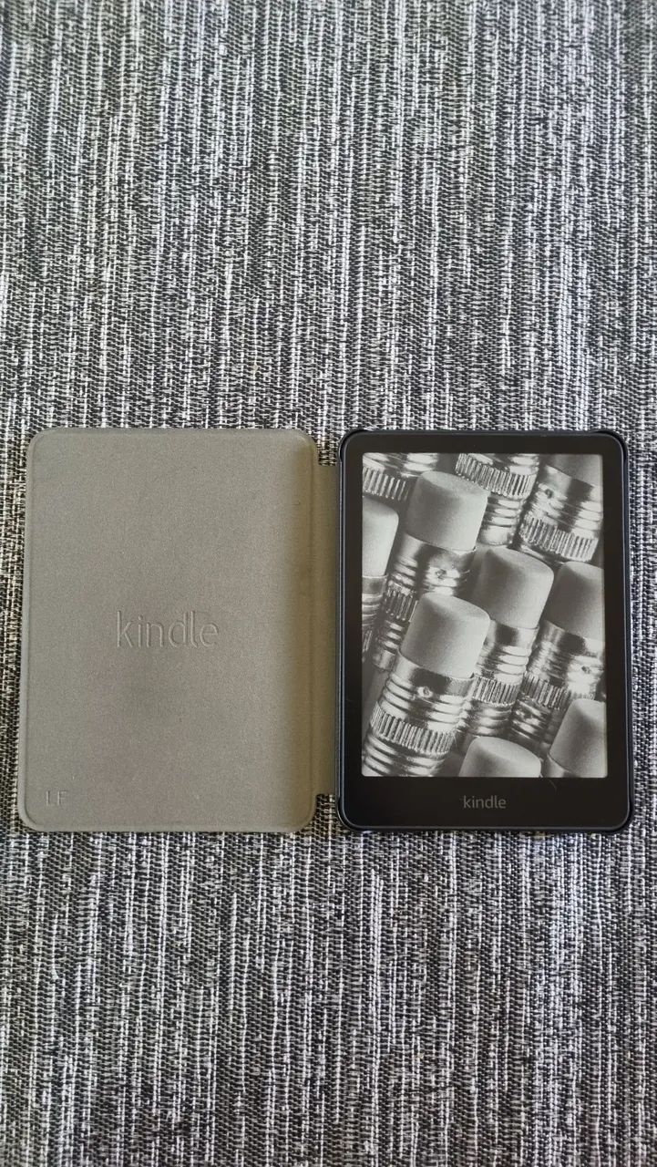 Para sair hoje - Kindle Paperwhite C/ capa - Novo  - Foto 2