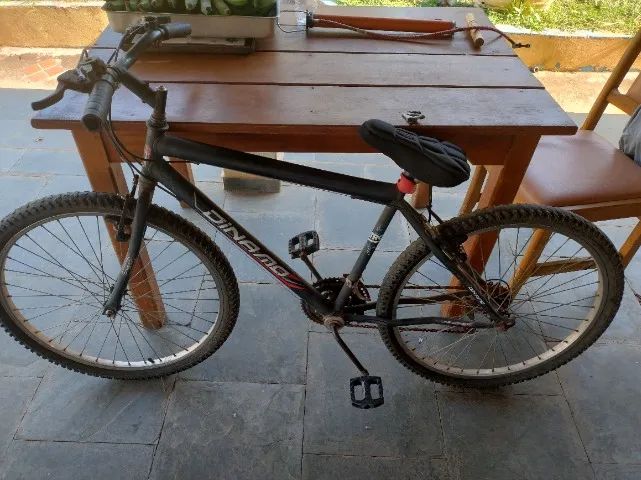 Bicicleta dínamo aro 26 preta com marcha  - Foto 3