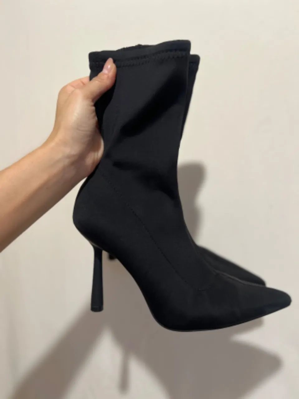 Bota feminina Zara - Foto 2