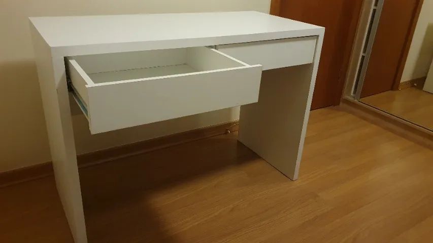Escrivaninha com duas gavetas - Foto 4