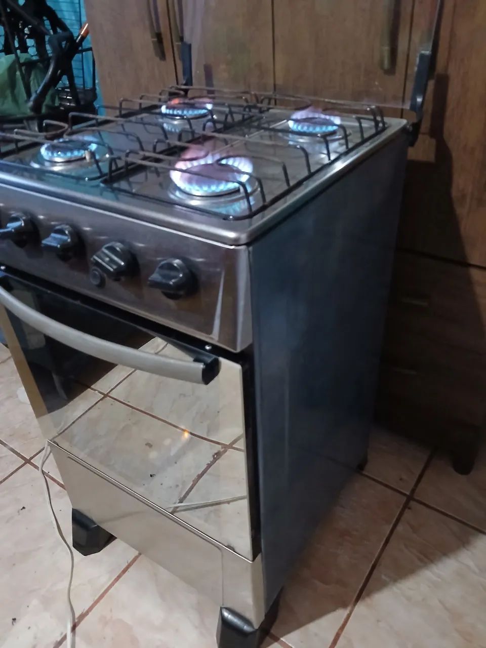 Fogão a gás e com elétro - Foto 6