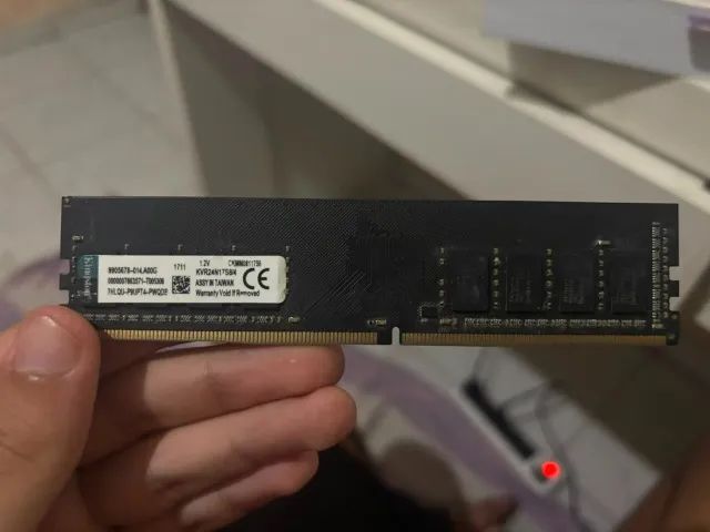 Mem ória RAM Kingston de 4 GB - Foto 2