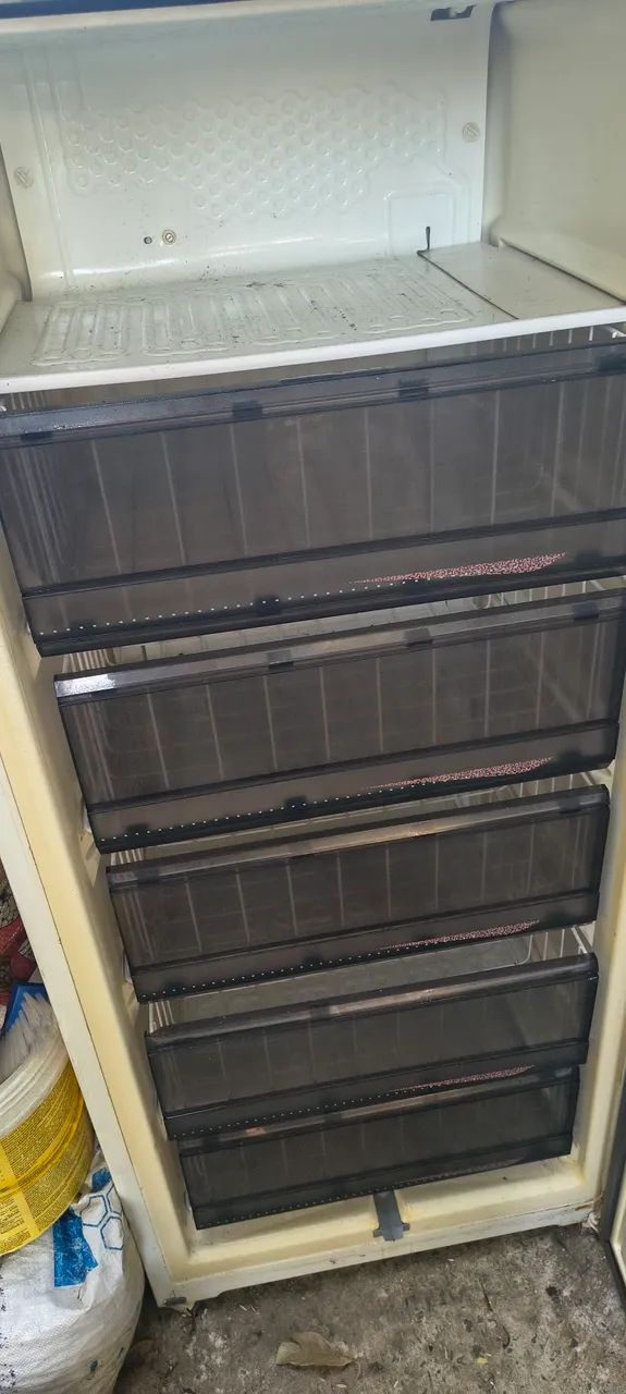 Freezer funcionando mais sem o demostado  - Foto 3