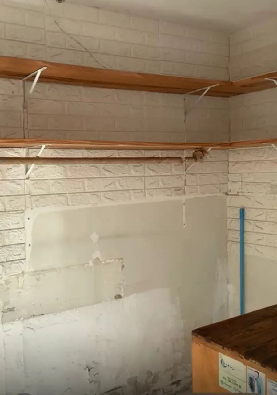 Balcão e prateleiras para retirada  - Foto 2