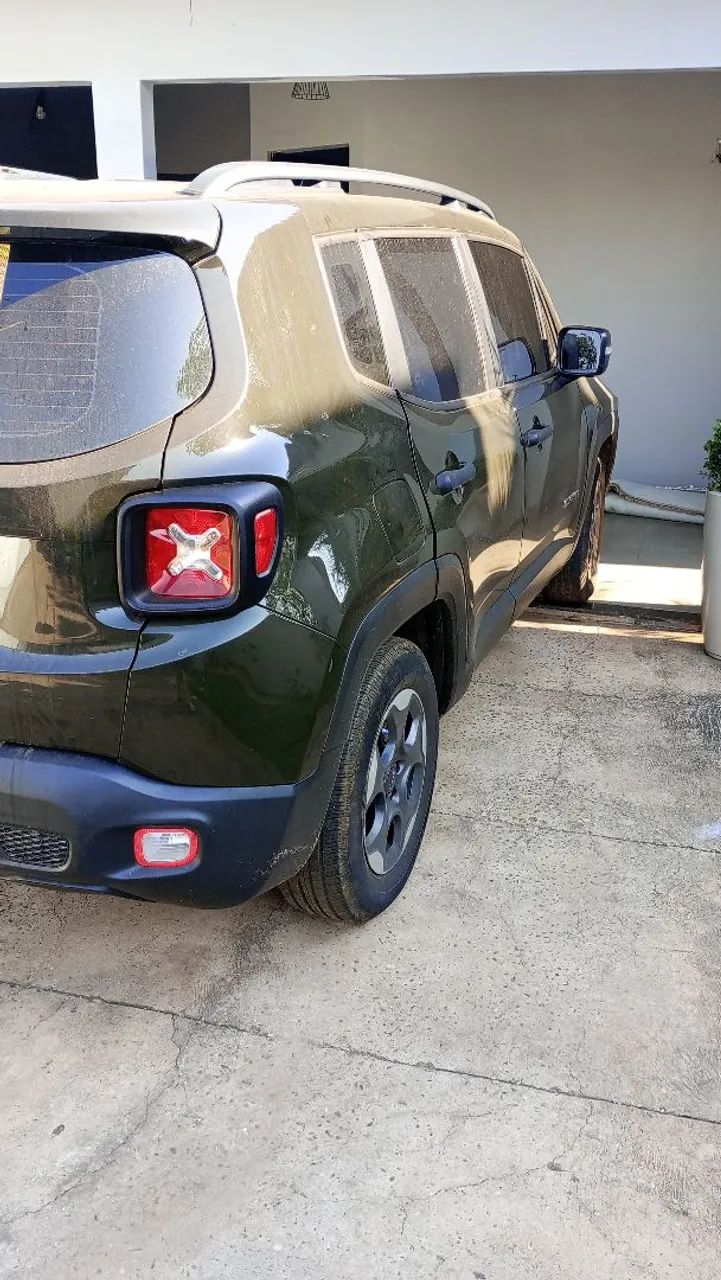 Jeep Renegade STD 1.8 4X2 Flex 16V AUT 2021 - Foto 3